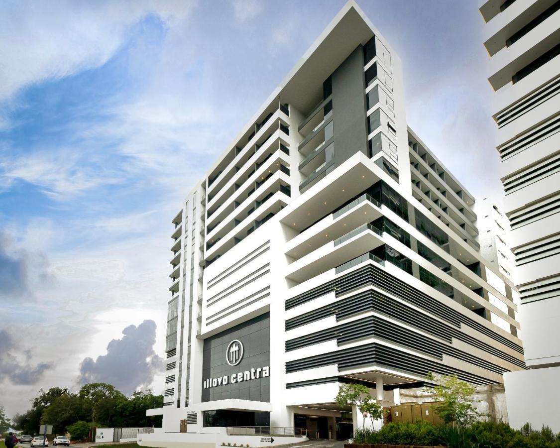 Reserved Suites Illovo Johannesburg Exterior photo