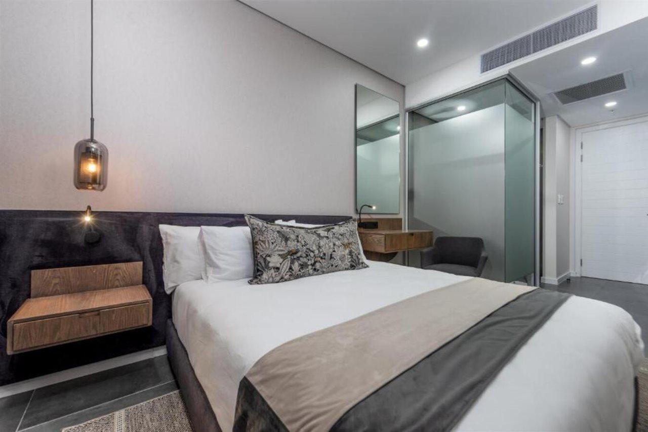 Reserved Suites Illovo Johannesburg Exterior photo
