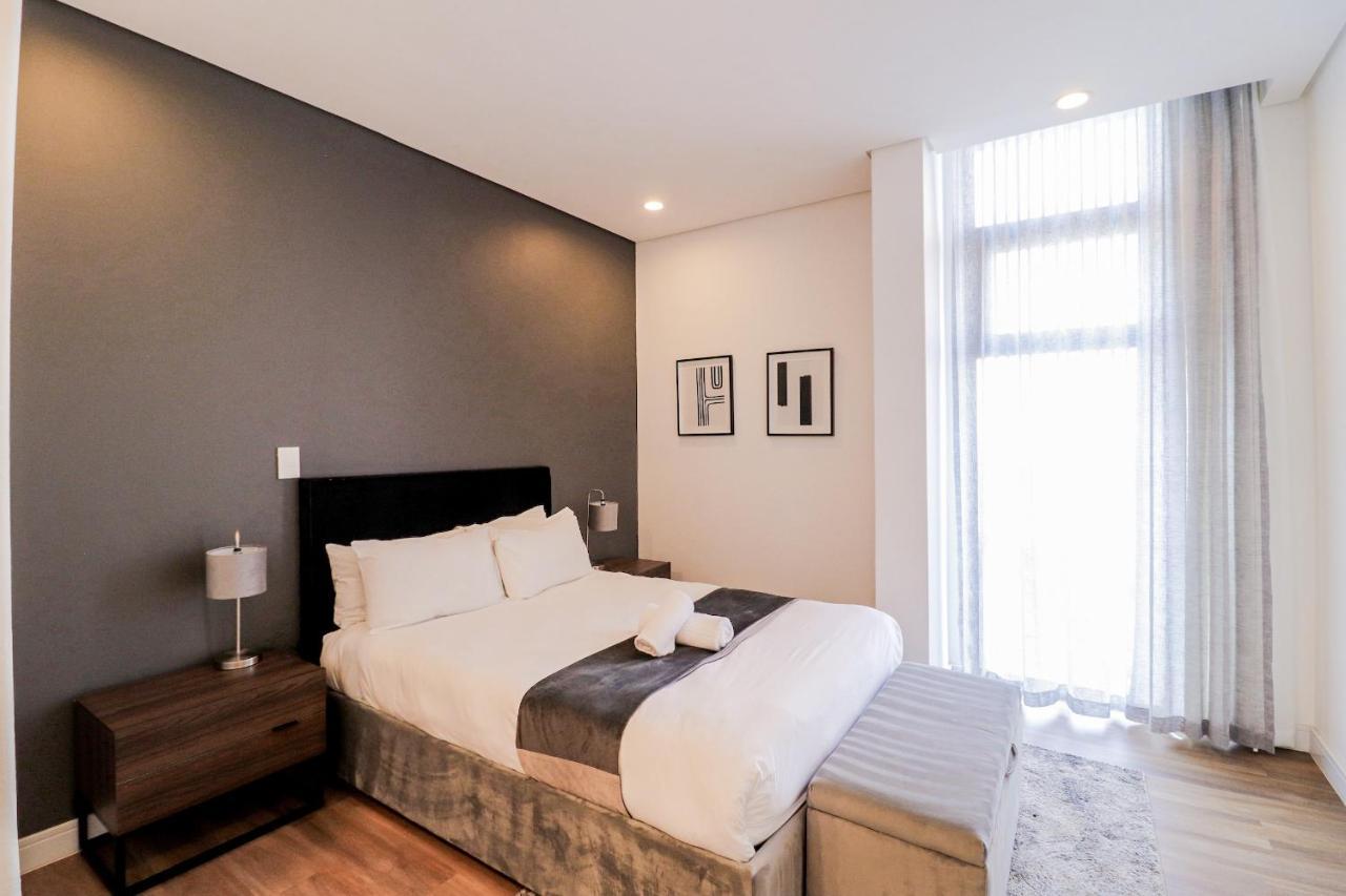Reserved Suites Illovo Johannesburg Exterior photo