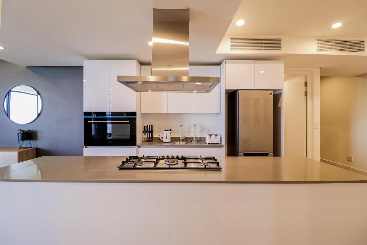 Reserved Suites Illovo Johannesburg Exterior photo